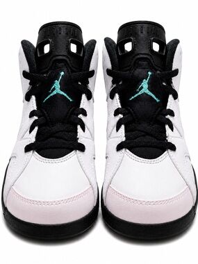Air Jordan 6 Retro GS “Hyper Jade” White/Black Size 3Y